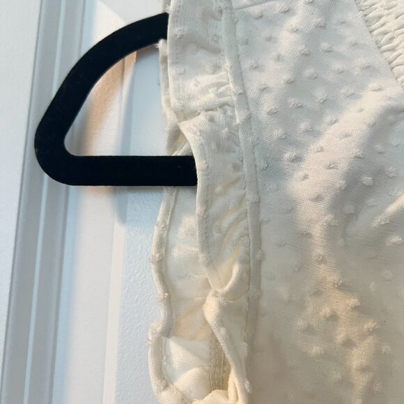 J. Crew Ruffle Neck Clipped Dot Sleeveless Blouse in Ivory - NWT - Picture 4 of 6